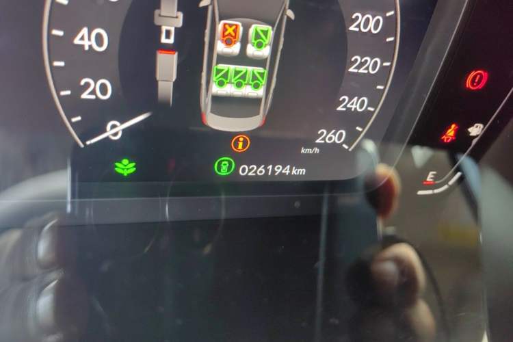 Used Honda Civic 2023 240TURBO CVT Dynamic Control · C-Position Guest Special Edition Odometer Close Up