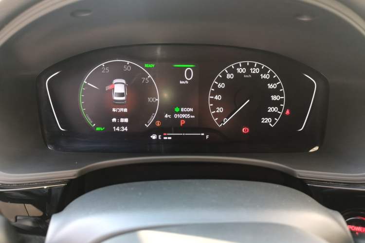 Used Honda Civic 2023 2.0L eHEV Pioneer Edition Odometer Close Up
