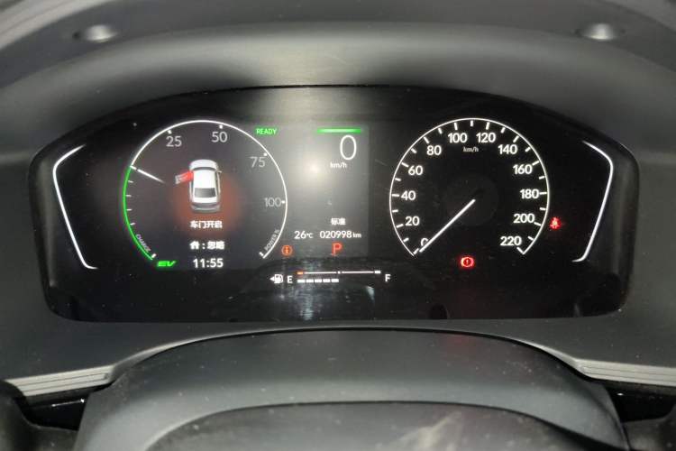 Used Honda Civic 2023 2.0L eHEV Pioneer Edition Odometer Close Up