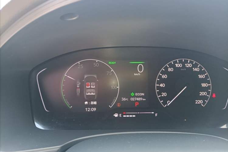 Used Honda Civic 2023 2.0L eHEV Pioneer Edition Odometer Close Up