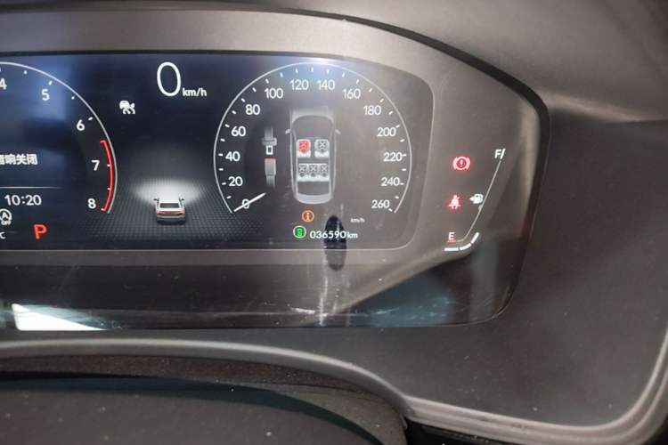Used Honda Civic 2023 240TURBO CVT Dynamic Edition Odometer Close Up