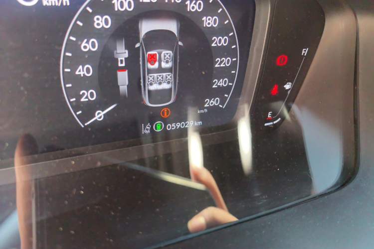 Used Honda Civic 2023 HATCHBACK 240TURBO CVT Extreme Edition Odometer Close Up