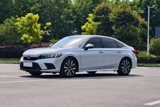 Used Honda Civic 2023 2.0L eHEV Pioneer Edition
