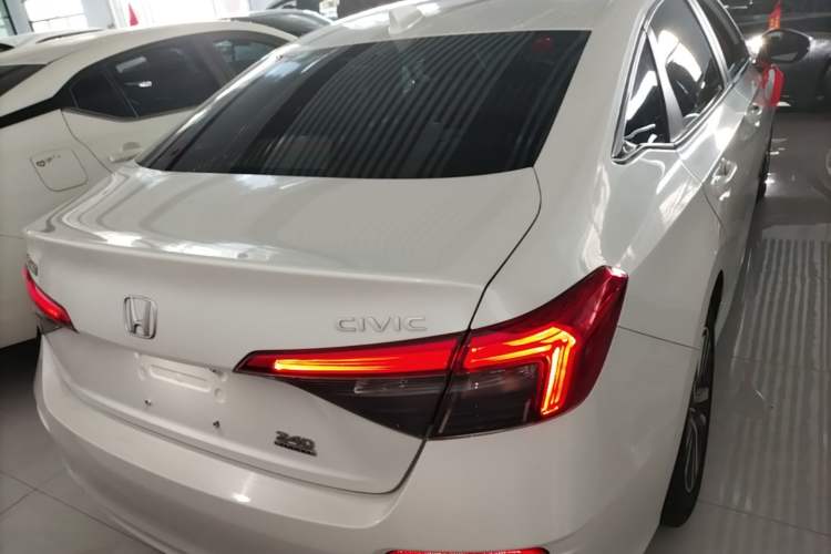 Used Honda Civic 2023 240TURBO CVT Dynamic Edition Rear