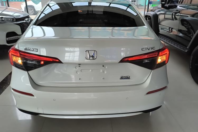 Used Honda Civic 2023 240TURBO CVT Dynamic Edition Rear