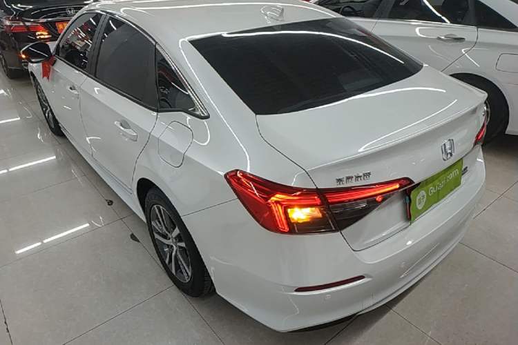 Used Honda Civic 2023 240TURBO CVT Dynamic Edition Rear Left 45 Deg