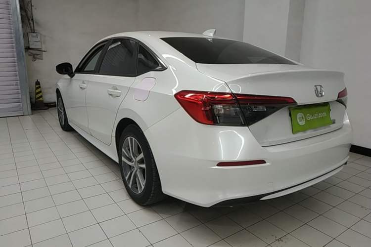 Used Honda Civic 2023 240TURBO CVT Dynamic Edition Rear Left 45 Deg