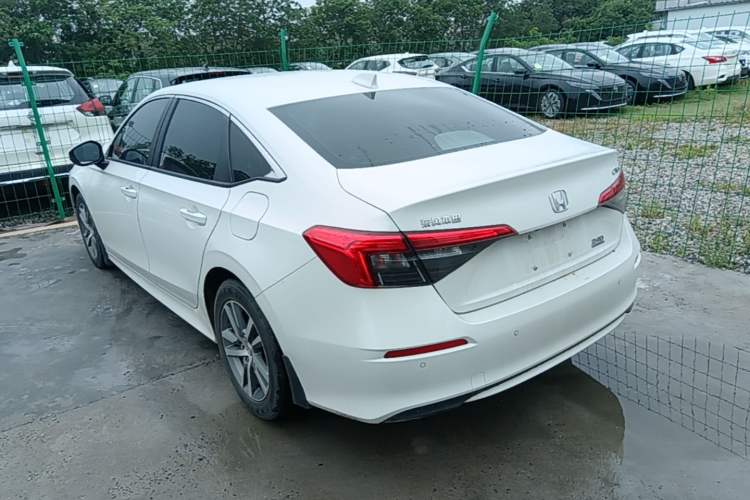 Used Honda Civic 2023 240TURBO CVT Dynamic Edition Rear Left 45 Deg