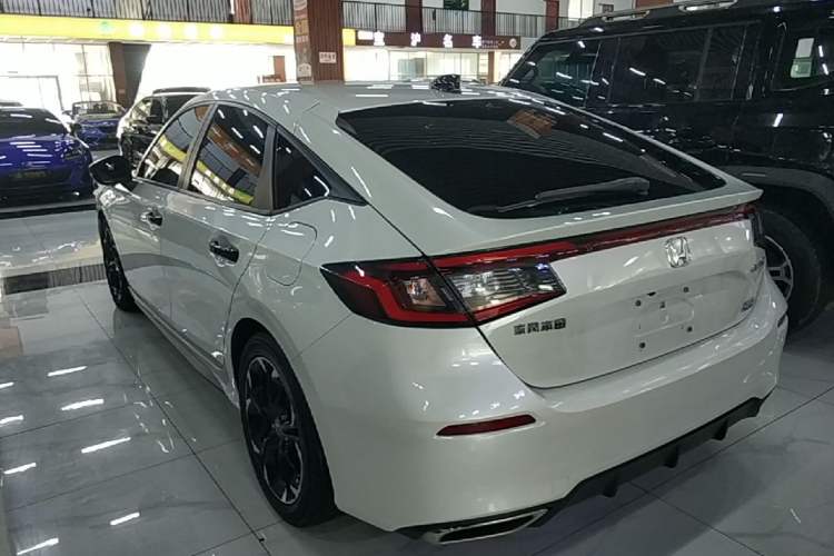 Used Honda Civic 2023 HATCHBACK 240TURBO CVT Extreme Edition Rear Left 45 Deg