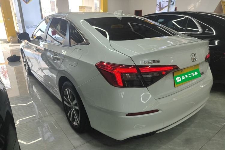 Used Honda Civic 2023 240TURBO CVT Dynamic Edition Rear Left 45 Deg