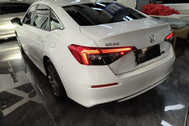 Used Honda Civic 2023 240TURBO CVT Dynamic · Center Stage Special Edition Rear Left 45 Deg