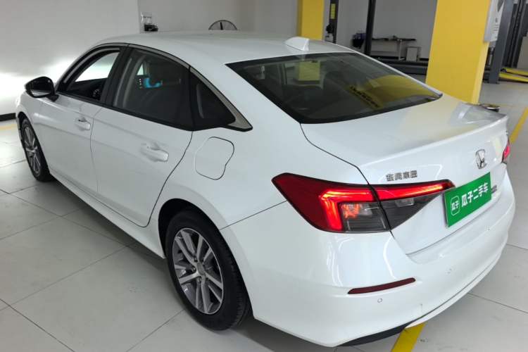 Used Honda Civic 2023 240TURBO CVT Dynamic Edition Rear Left 45 Deg