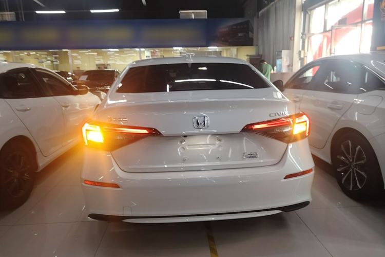 Used Honda Civic 2023 240TURBO CVT Dynamic Edition Rear