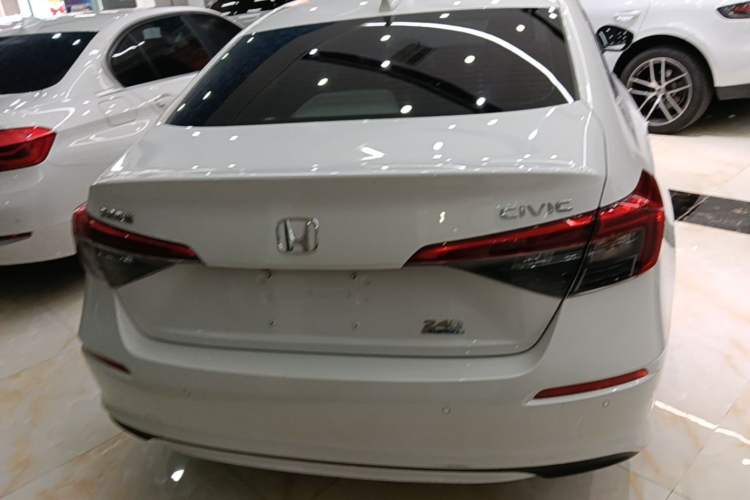 Used Honda Civic 2023 240TURBO CVT Dynamic Edition Rear