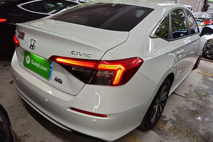 Used Honda Civic 2023 240TURBO CVT Dynamic · Center Stage Special Edition Rear Right 45 Deg