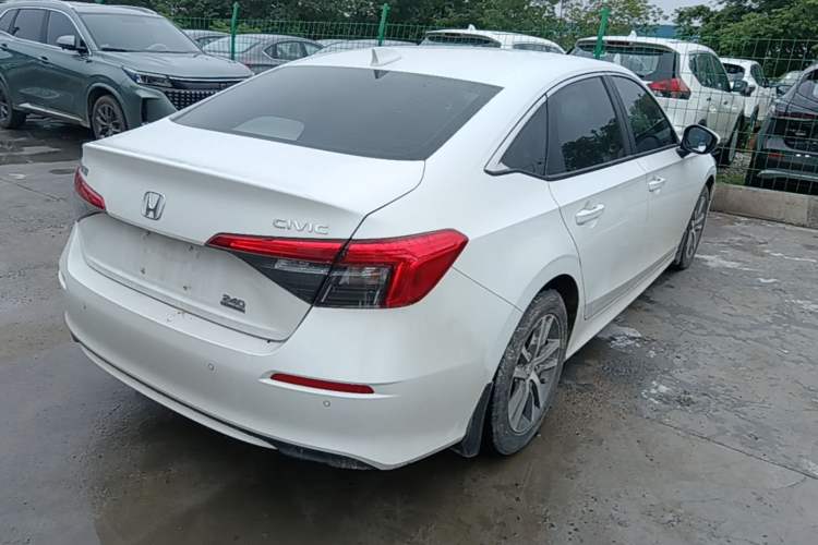 Used Honda Civic 2023 240TURBO CVT Dynamic Edition Rear Right 45 Deg