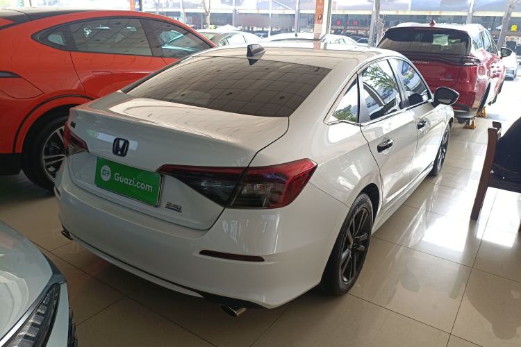 Used Honda Civic 2023 240TURBO CVT Dynamic Edition Rear Right 45 Deg