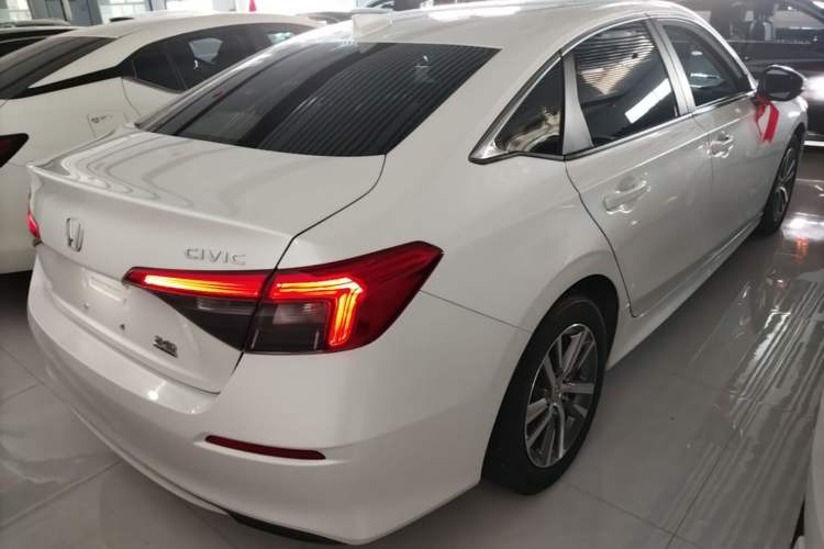 Used Honda Civic 2023 240TURBO CVT Dynamic Edition Rear Right 45 Deg