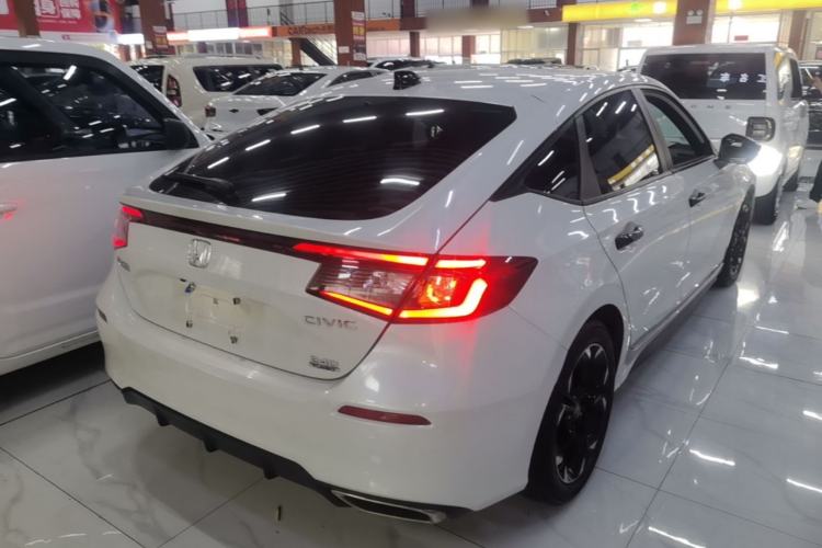 Used Honda Civic 2023 HATCHBACK 240TURBO CVT Extreme Edition Rear Right 45 Deg