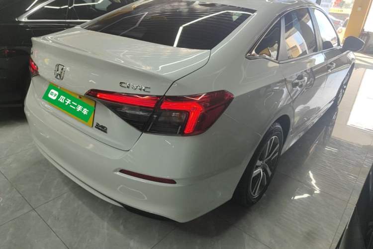 Used Honda Civic 2023 240TURBO CVT Dynamic Edition Rear Right 45 Deg