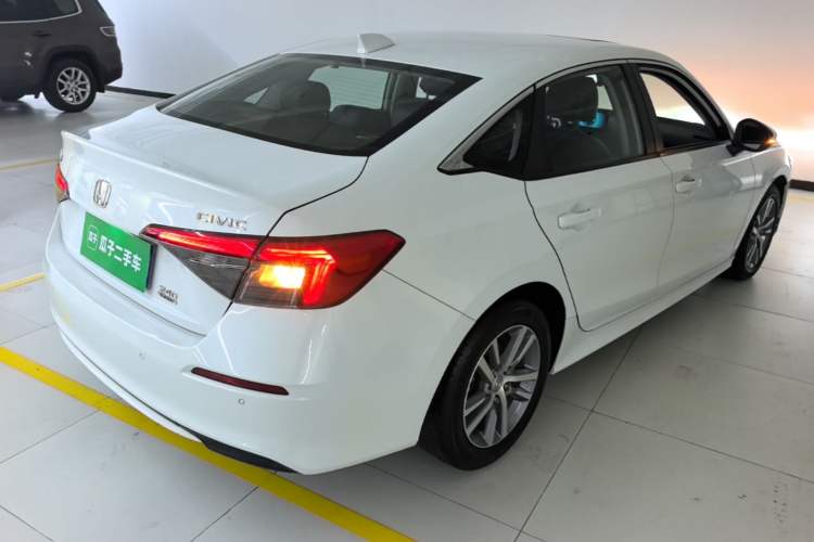 Used Honda Civic 2023 240TURBO CVT Dynamic Edition Rear Right 45 Deg