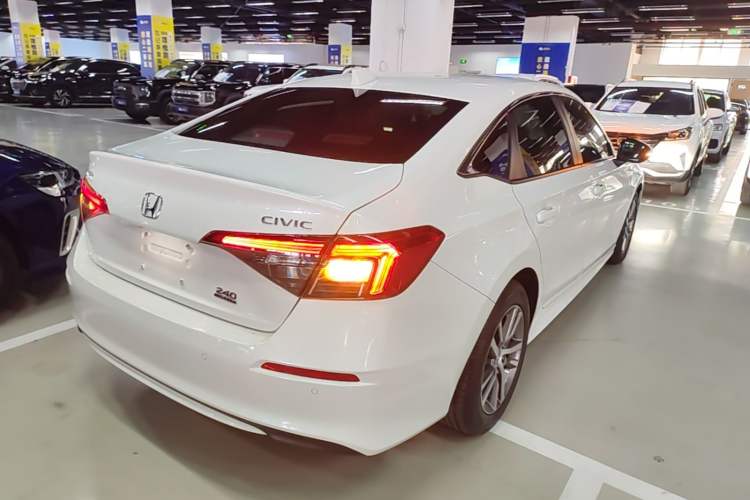 Used Honda Civic 2023 240TURBO CVT Dynamic · Center Stage Special Edition Rear Right 45 Deg