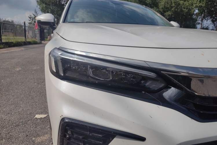Used Honda Civic 2023 240TURBO CVT Dynamic Control · C-Position Guest Special Edition Right Front Headlight