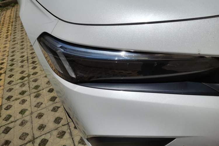 Used Honda Civic 2023 HATCHBACK 240TURBO CVT Extreme Edition Right Front Headlight