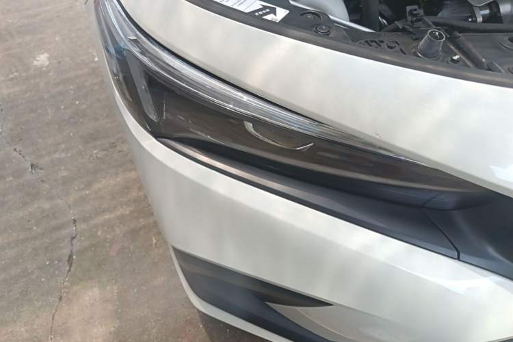 Used Honda Civic 2023 240TURBO CVT Dynamic Edition Right Front Headlight