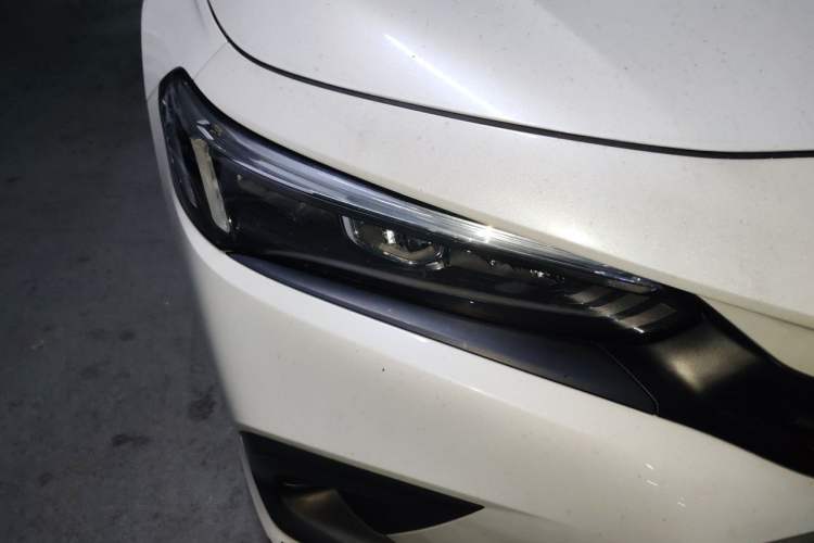 Used Honda Civic 2023 240TURBO CVT Dynamic Edition Right Front Headlight