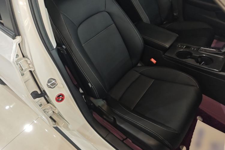 Used Honda Civic 2023 HATCHBACK 240TURBO CVT Zhiyue Edition Right Front Seat