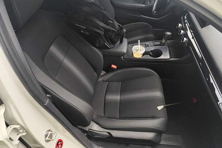 Used Honda Civic 2023 HATCHBACK 240TURBO CVT Extreme Edition Right Front Seat