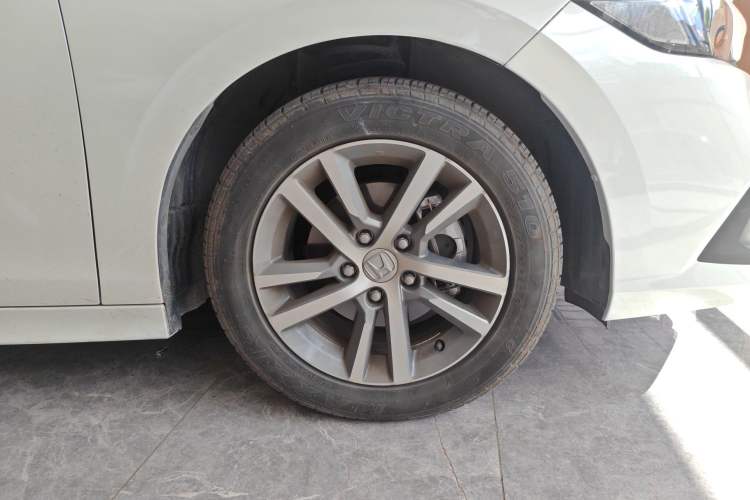 Used Honda Civic 2023 240TURBO CVT Dynamic Edition Right Front Wheel Hub