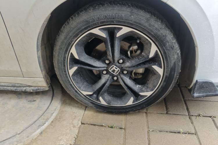 Used Honda Civic 2023 HATCHBACK 240TURBO CVT Extreme Edition Right Front Wheel Hub