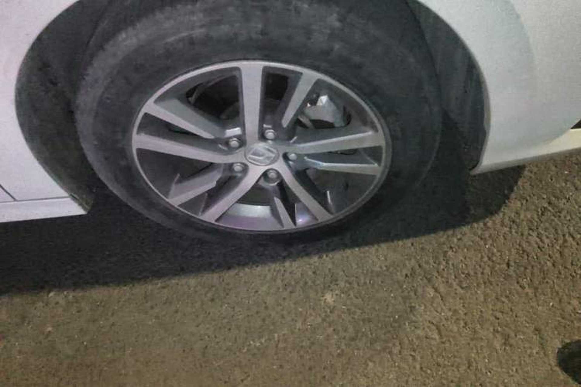 Used Honda Civic 2023 240TURBO CVT Dynamic · Center Stage Special Edition Right Front Wheel Hub