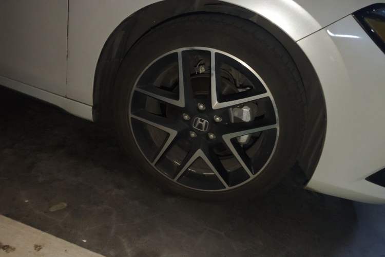 Used Honda Civic 2023 HATCHBACK 2.0L eHEV Extreme Control Edition Right Front Wheel Hub