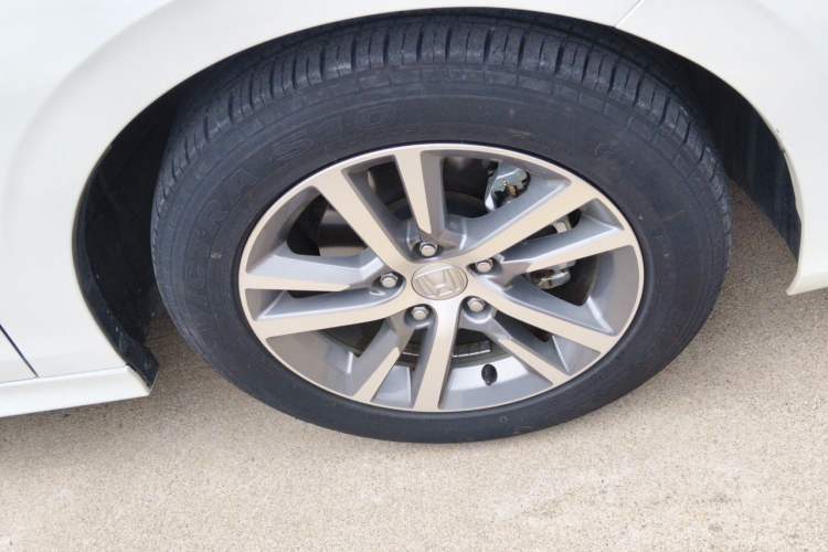 Used Honda Civic 2023 240TURBO CVT Dynamic Edition Right Front Wheel Hub