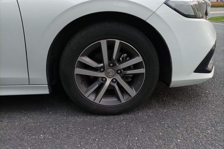 Used Honda Civic 2023 240TURBO CVT Dynamic Edition Right Front Wheel Hub
