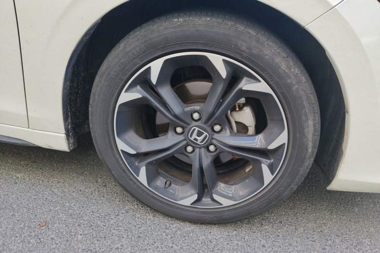 Used Honda Civic 2023 HATCHBACK 240TURBO CVT Extreme Edition Right Front Wheel Hub