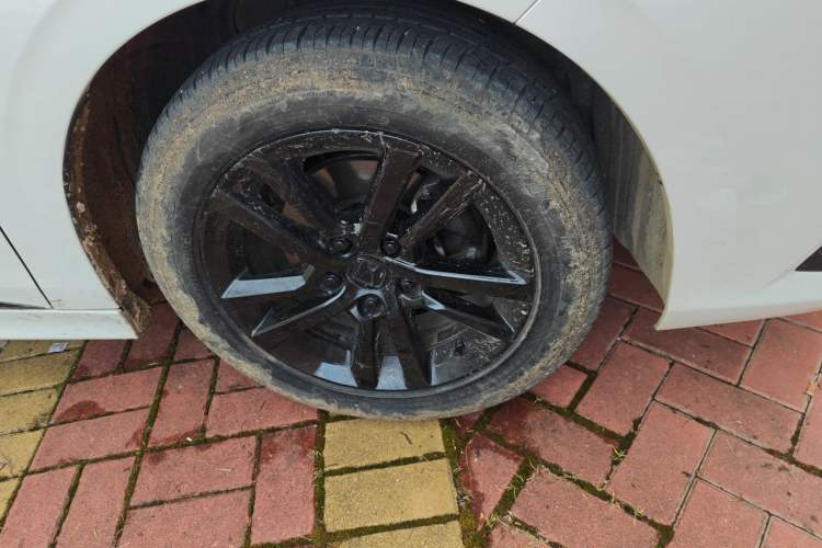 Used Honda Civic 2023 240TURBO CVT Dynamic Edition Right Front Wheel Hub