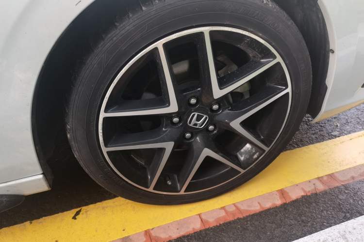 Used Honda Civic 2023 HATCHBACK 2.0L eHEV Extreme Control Edition Right Front Wheel Hub