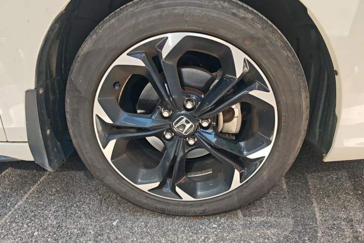 Used Honda Civic 2023 HATCHBACK 240TURBO CVT Extreme Edition Right Front Wheel Hub