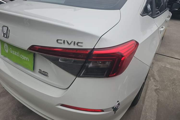 Used Honda Civic 2023 240TURBO CVT Dynamic Edition Right Rear Taillight