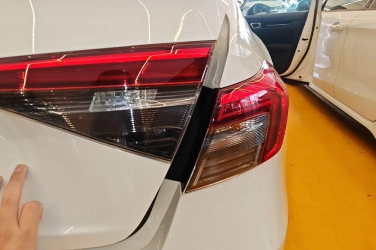 Used Honda Civic 2023 240TURBO CVT Dynamic Edition Right Rear Taillight