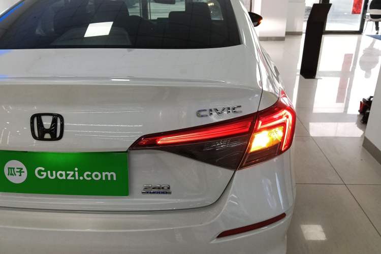 Used Honda Civic 2023 240TURBO CVT Dynamic Edition Right Rear Taillight