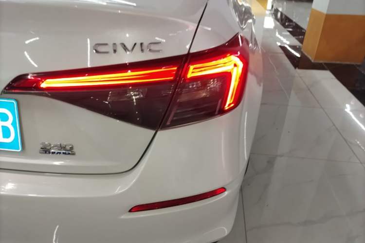 Used Honda Civic 2023 240TURBO CVT Dynamic Edition Right Rear Taillight
