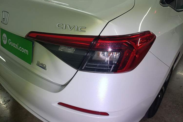 Used Honda Civic 2023 240TURBO CVT Dynamic · Center Stage Special Edition Right Rear Taillight