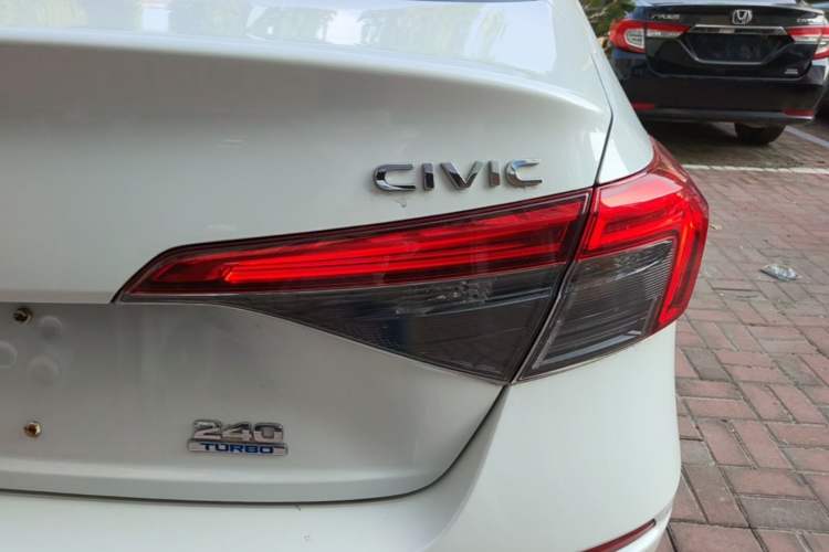 Used Honda Civic 2023 240TURBO CVT Dynamic Edition Right Rear Taillight