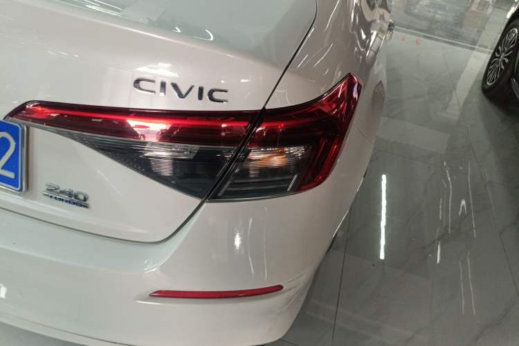 Used Honda Civic 2023 240TURBO CVT Dynamic · Center Stage Special Edition Right Rear Taillight
