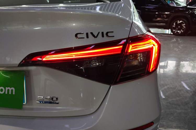 Used Honda Civic 2023 240TURBO CVT Dynamic Edition Right Rear Taillight